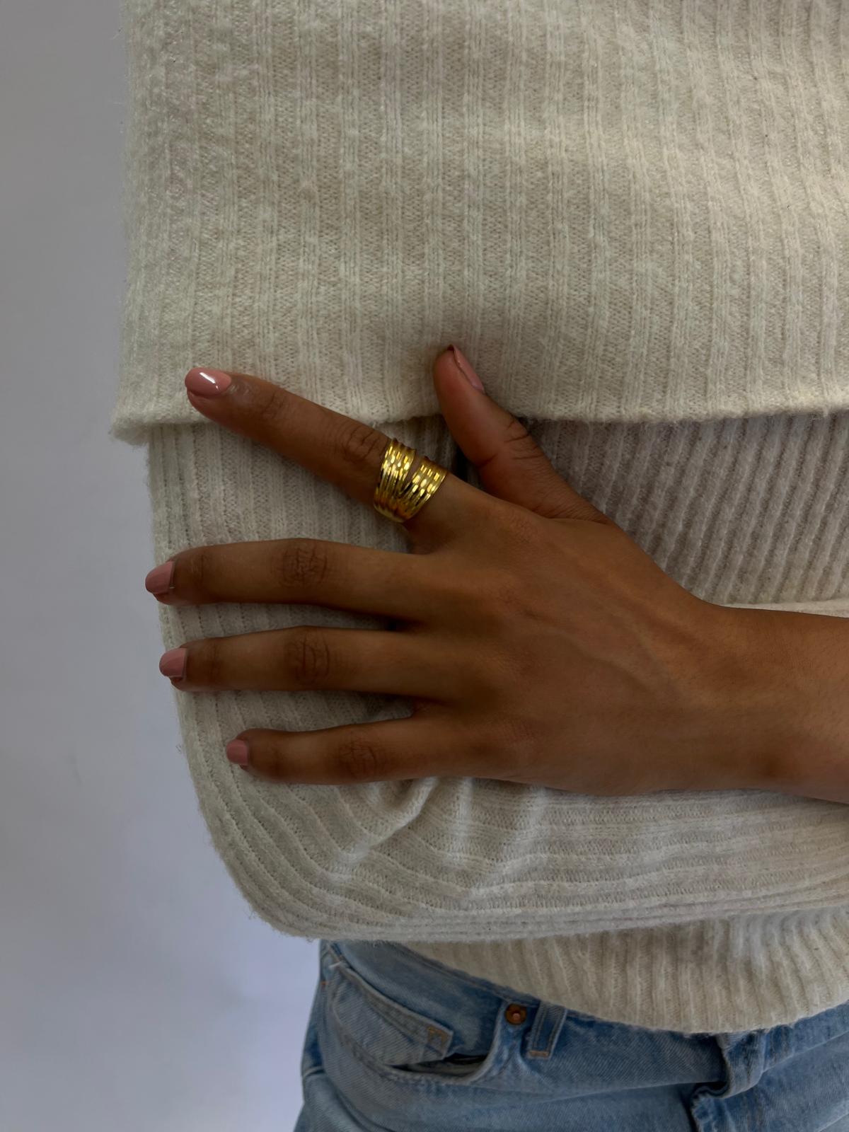 MARILYN RING