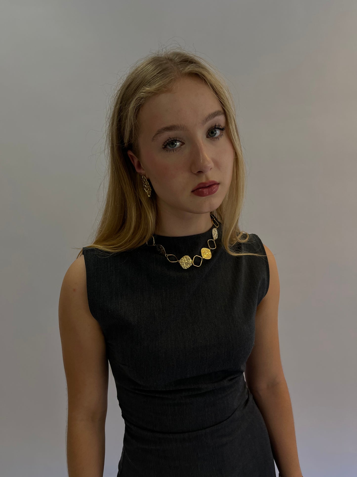 GLAMOUR NECKLACE