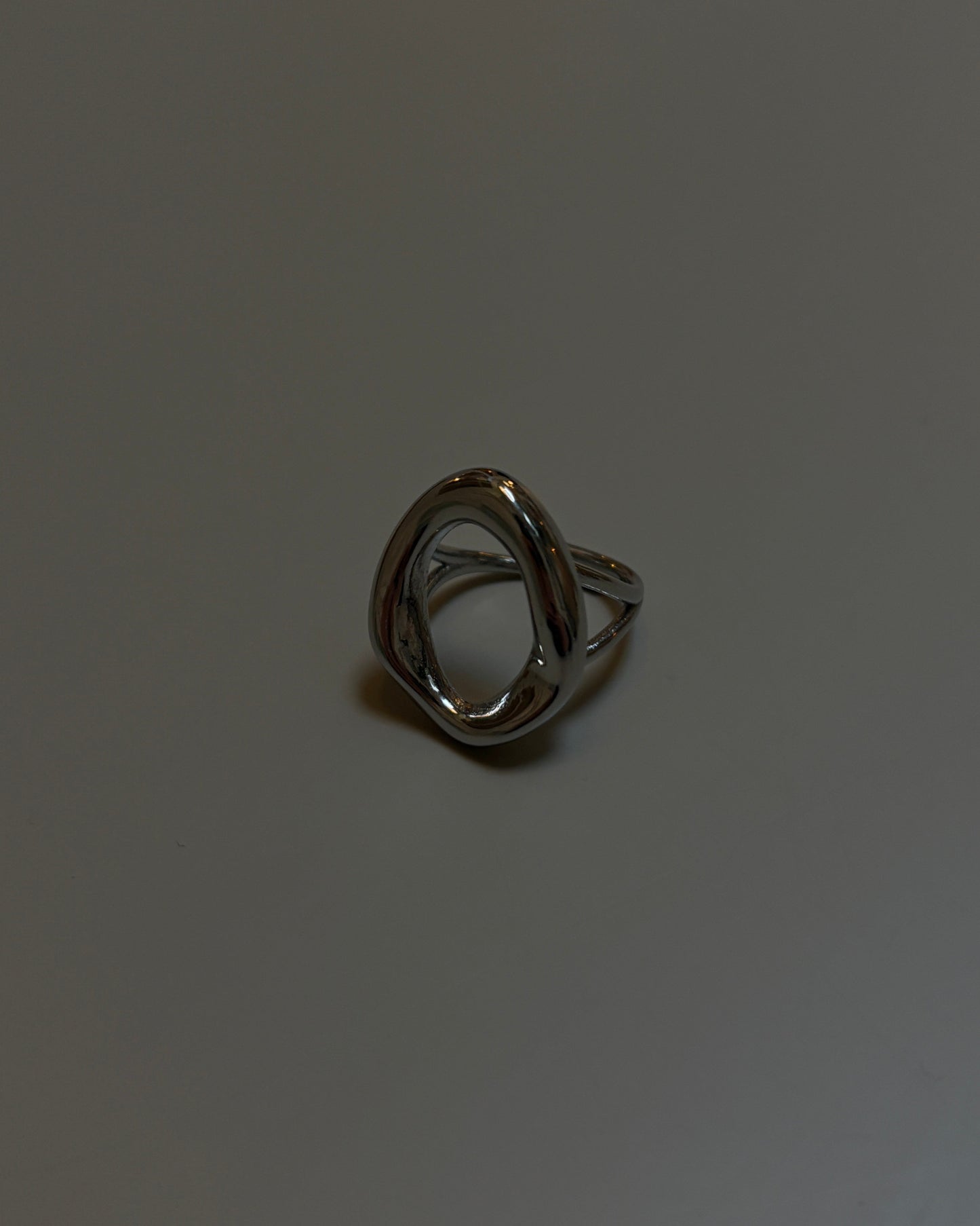 CIRCLE RING