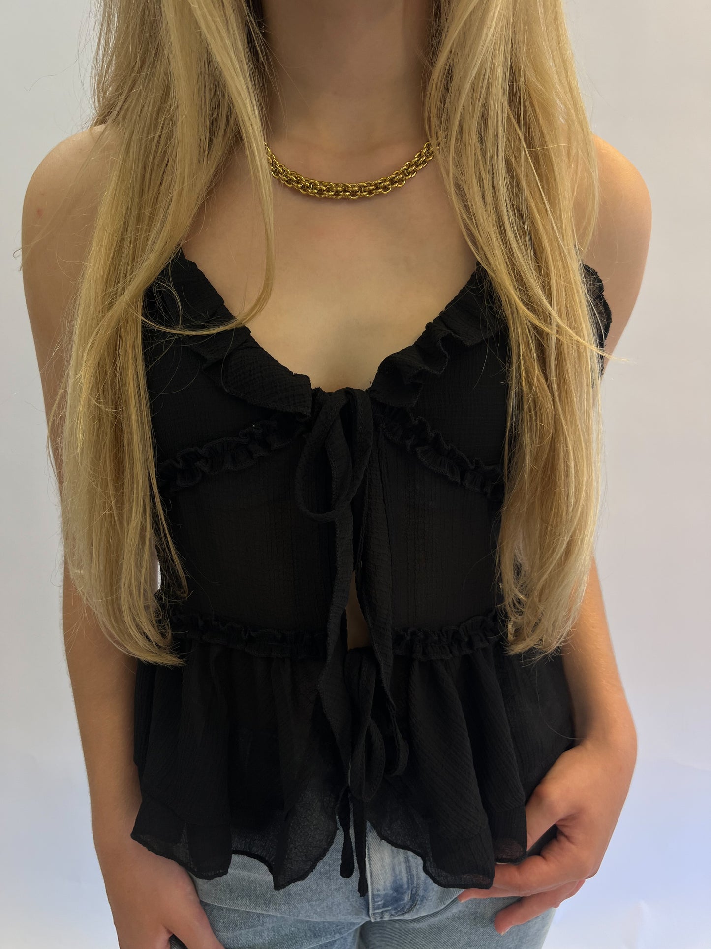 KNIT NECKLACE