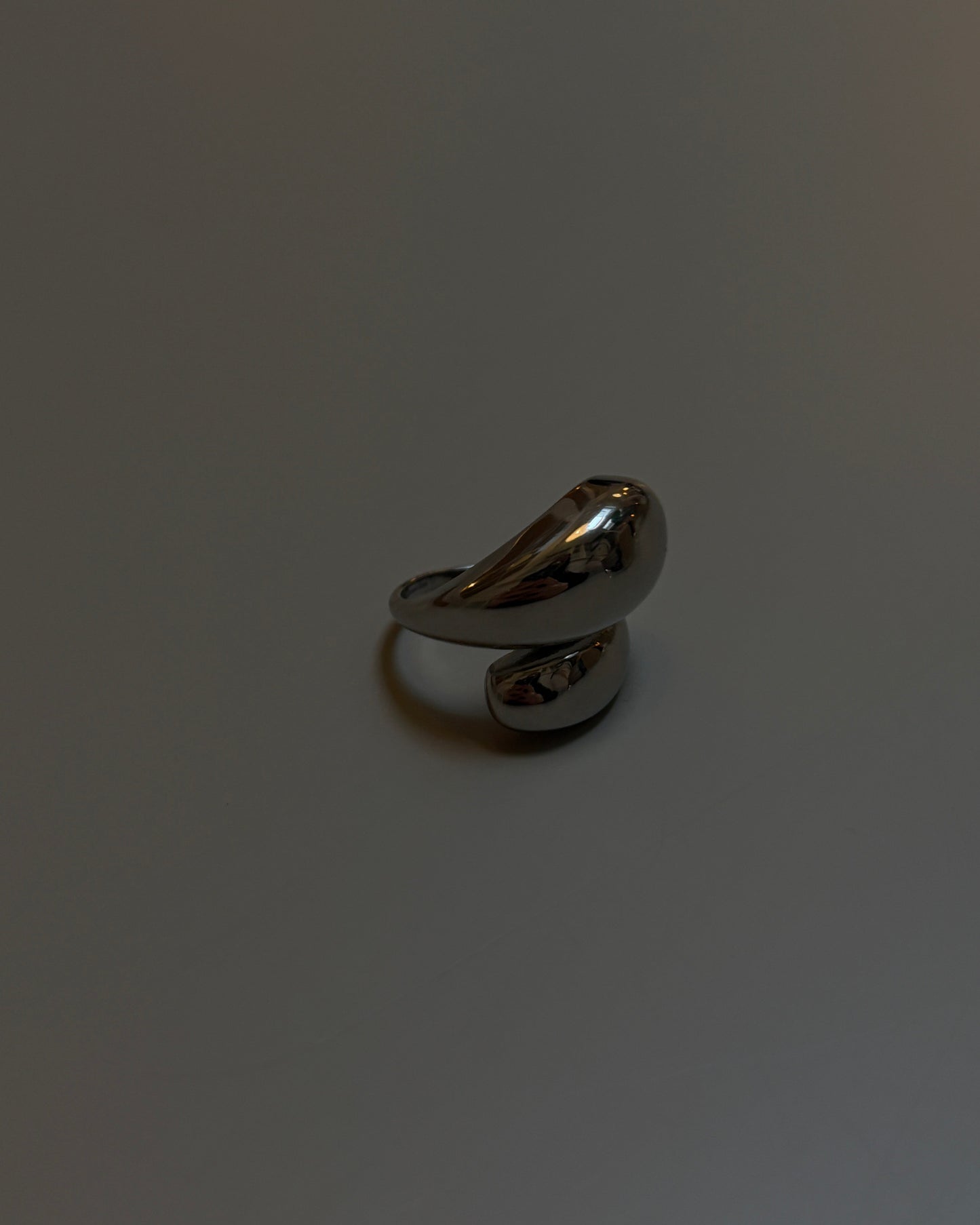 SWIRL RING
