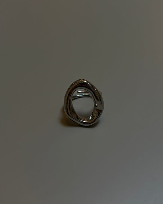 CIRCLE RING