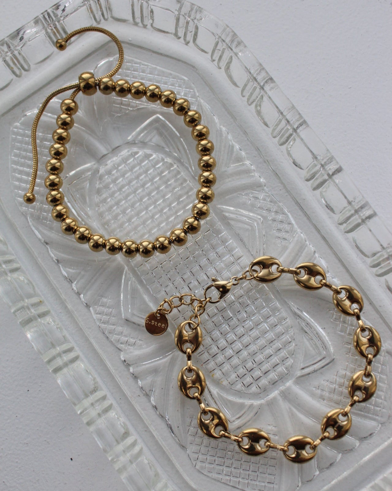 BEAN BRACELET