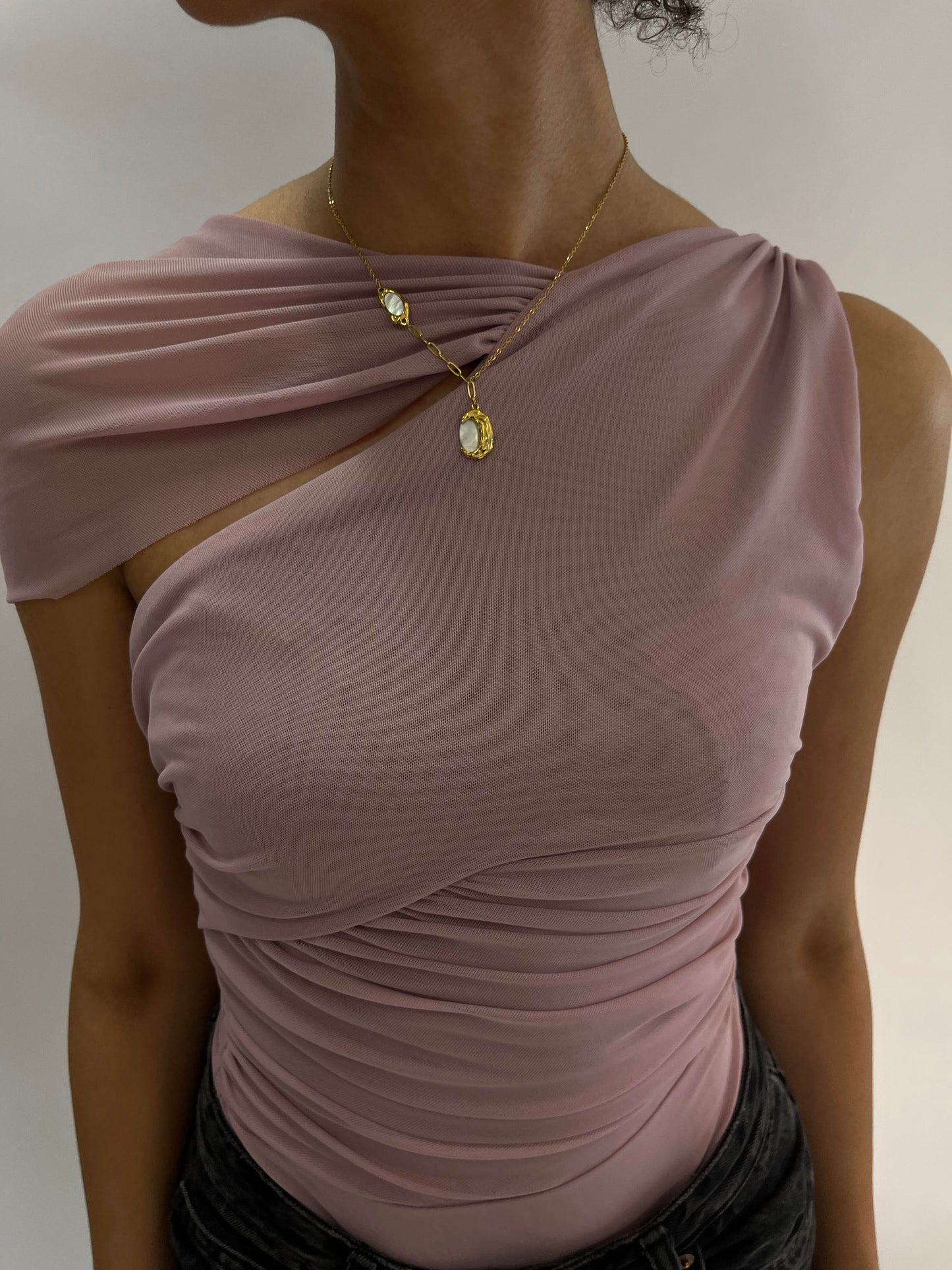 GEM NECKLACE